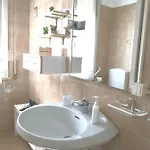 La Casa Di Tino Πανσιόν 4*