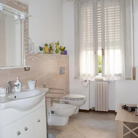 La Casa Di Tino Pensjonat 4*