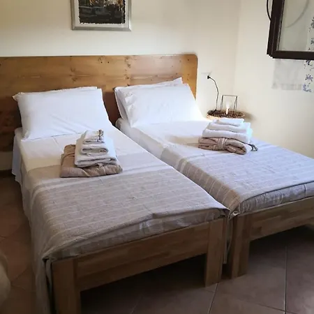 La Casa Di Tino フォンタネッラート