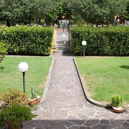 La Casa Di Tino フォンタネッラート